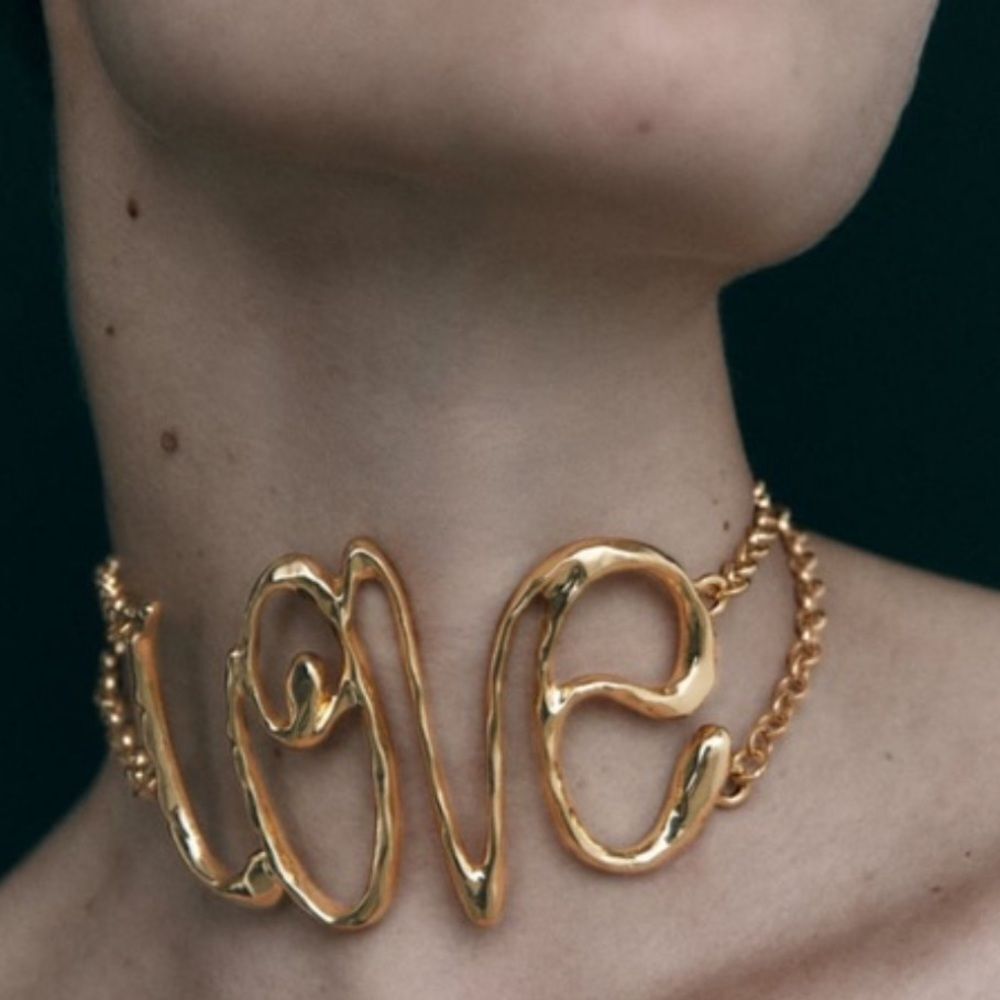 Gold Love necklace A1175 - Picture 2 of 3